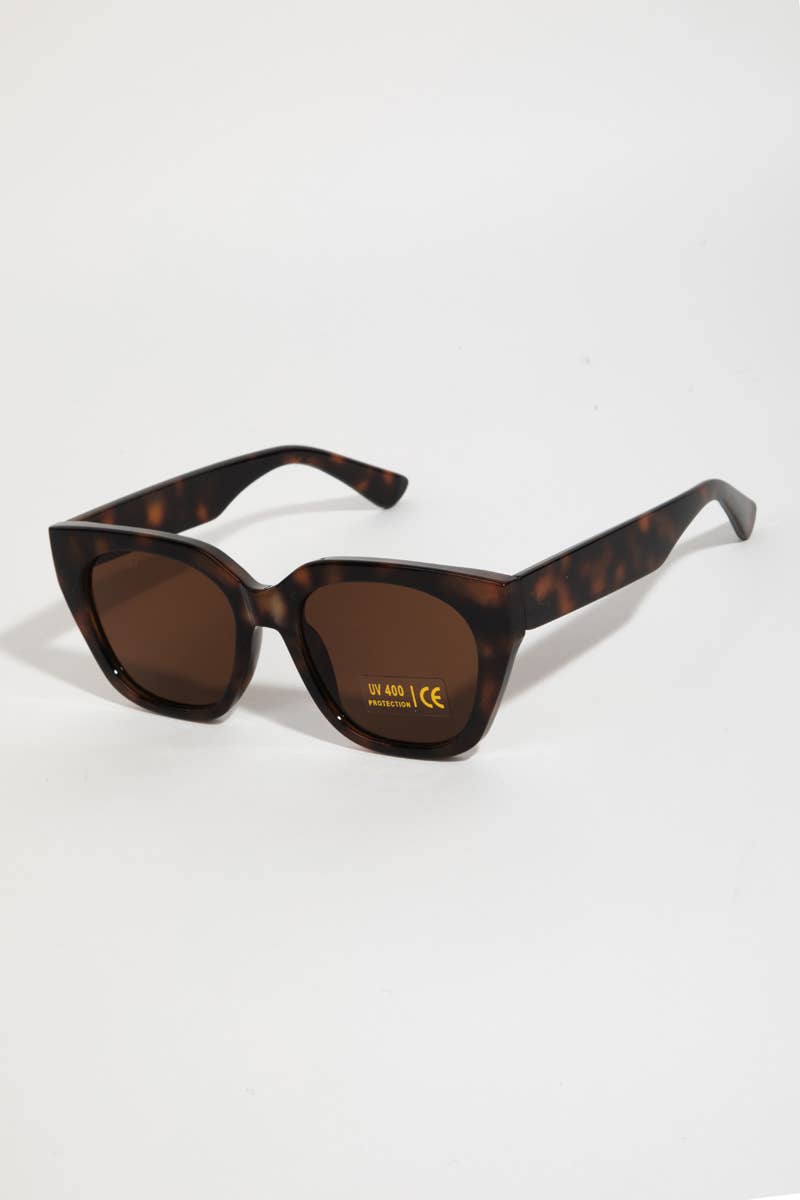 Butterfly Frame Sunglasses: Assorted