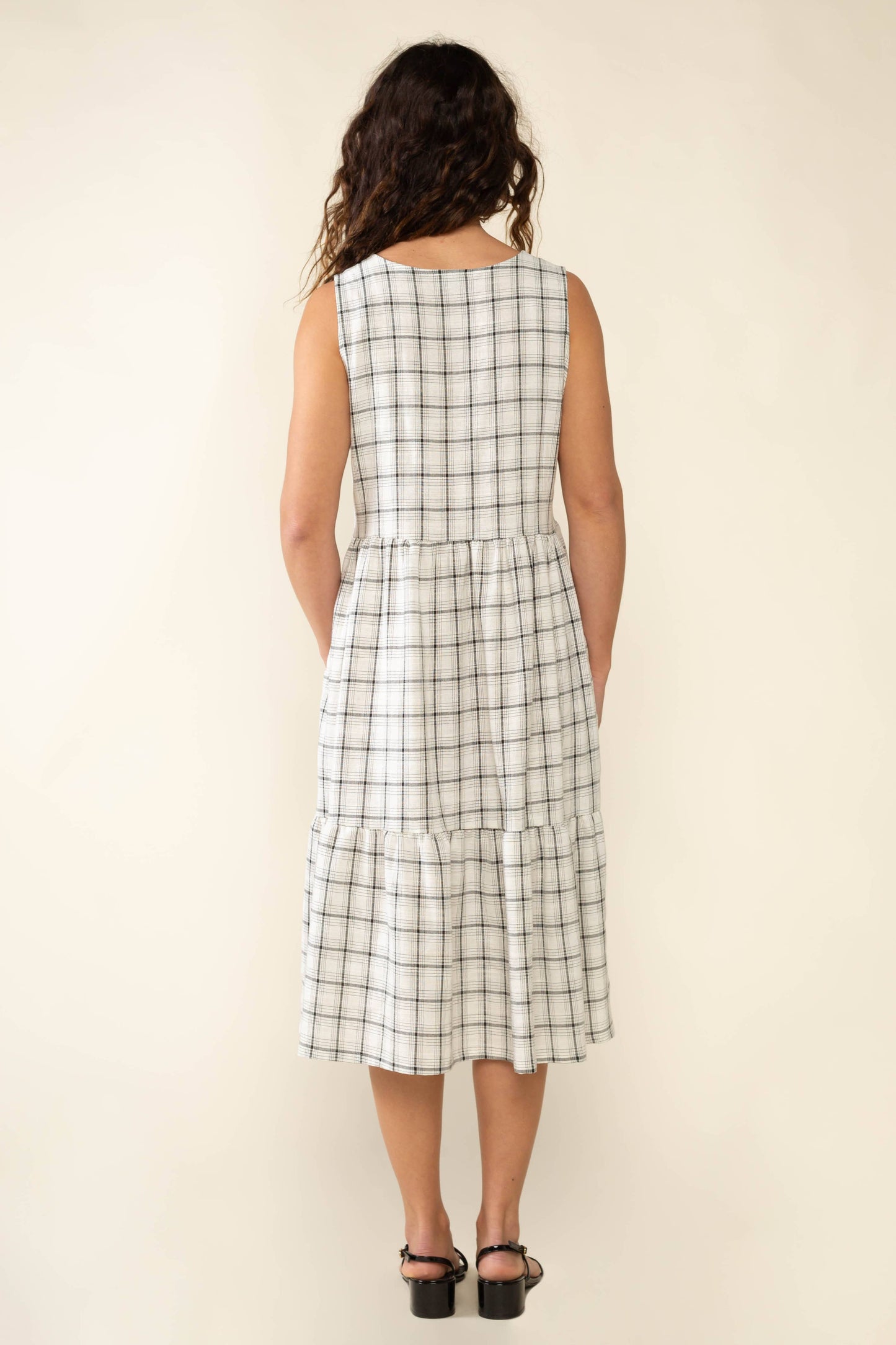Miley Plaid Dress: Ivory & Black Plaid