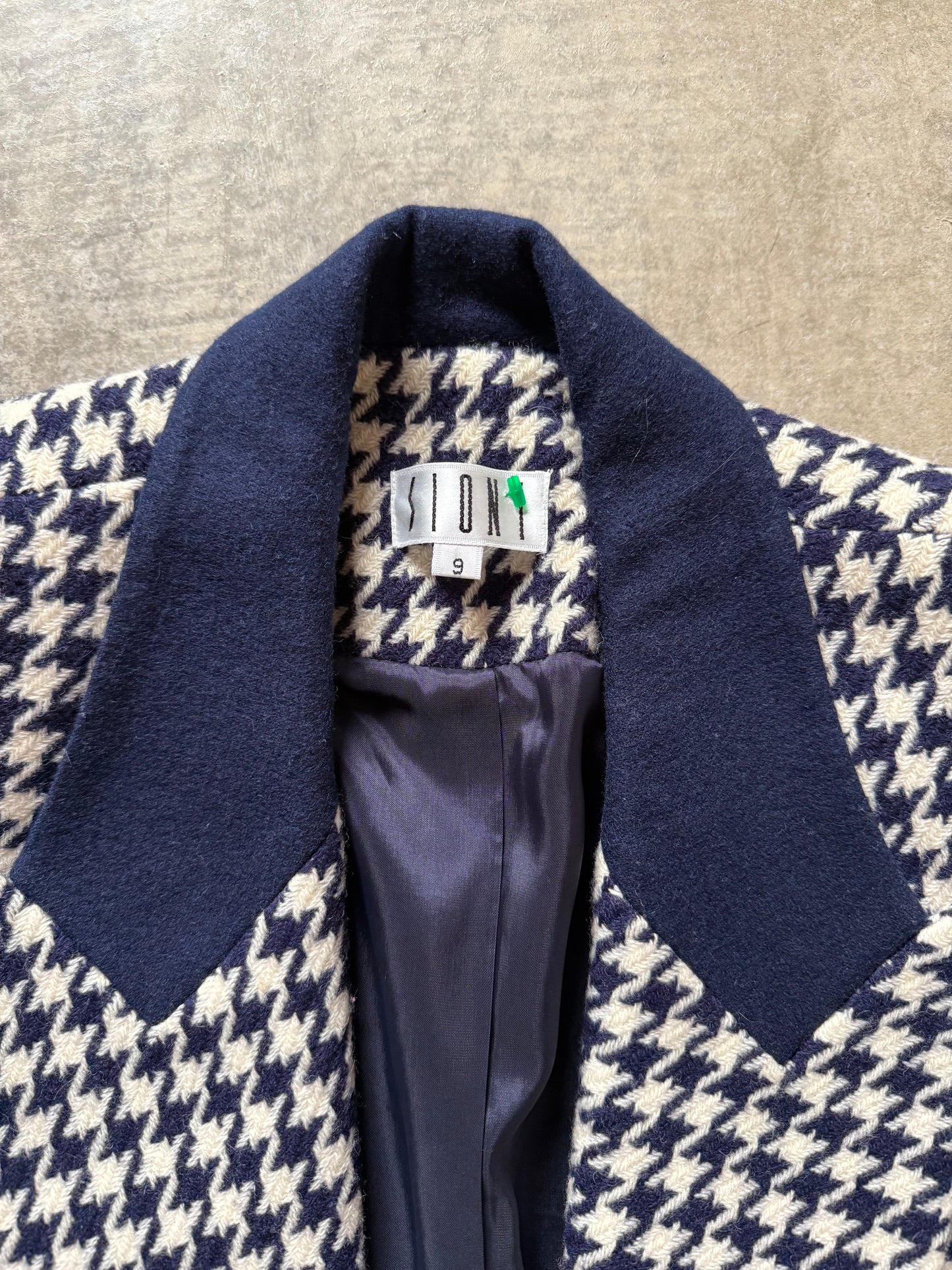 Vintage Navy & Ivory Houndstooth Blazer