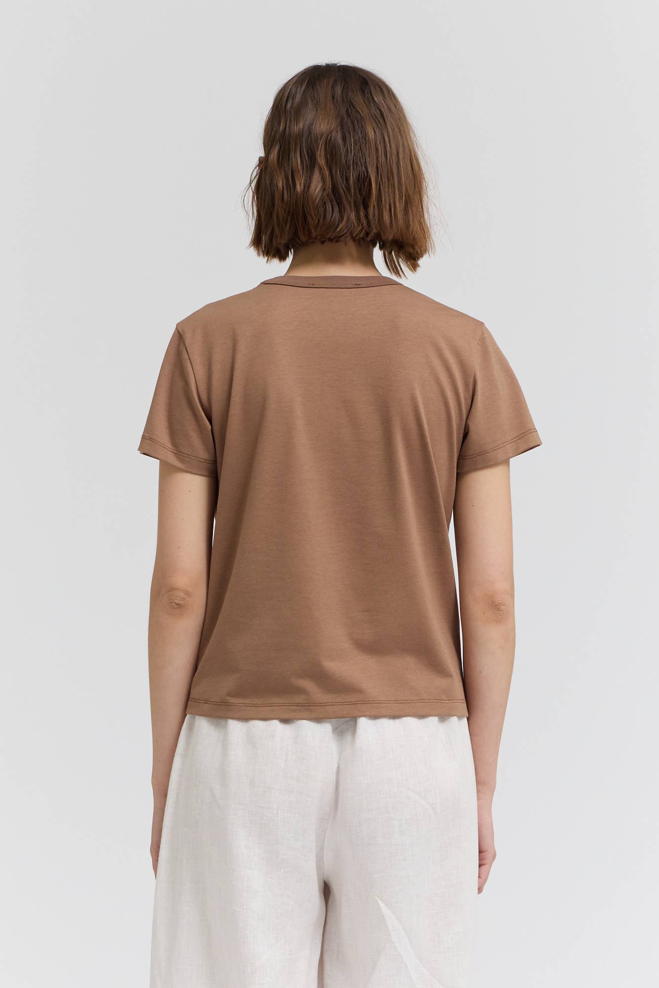 Laurel Essential Round Neck Tee