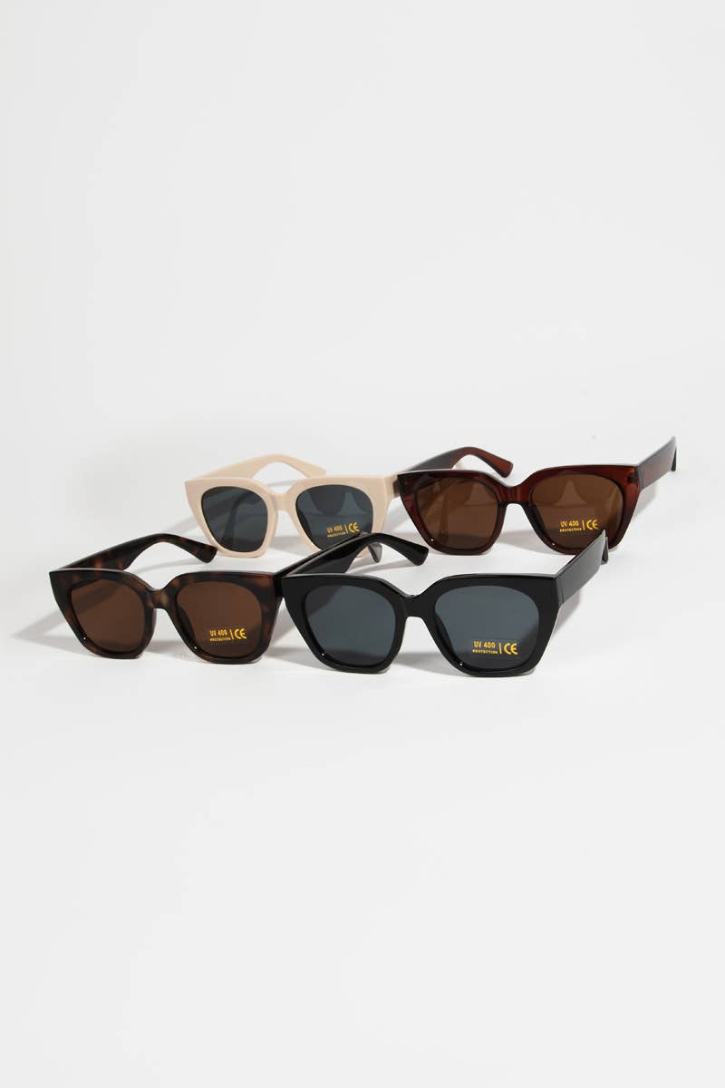 Butterfly Frame Sunglasses: Assorted