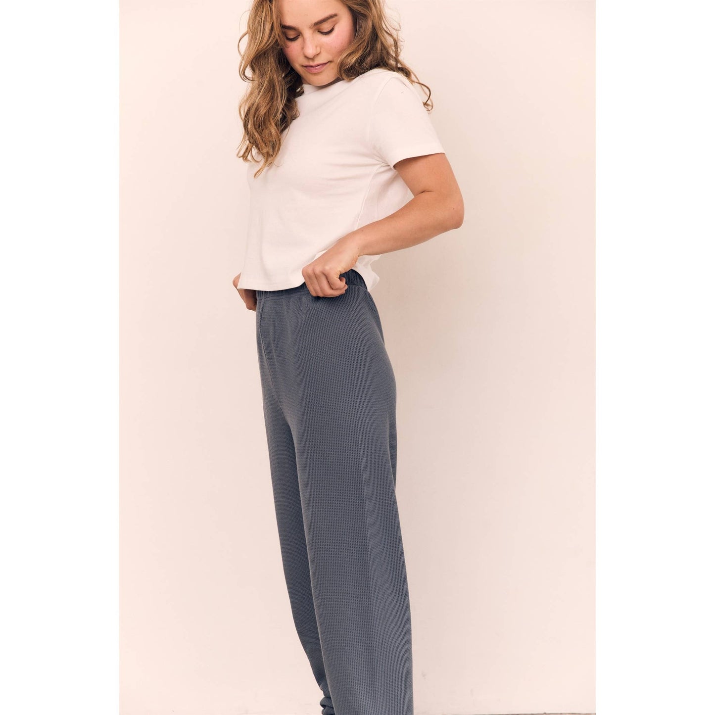 Perfect Fit Mom Cropped Tee-White