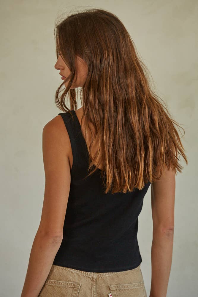 Knit Ribbed Scoop Neck Sleeveless Top