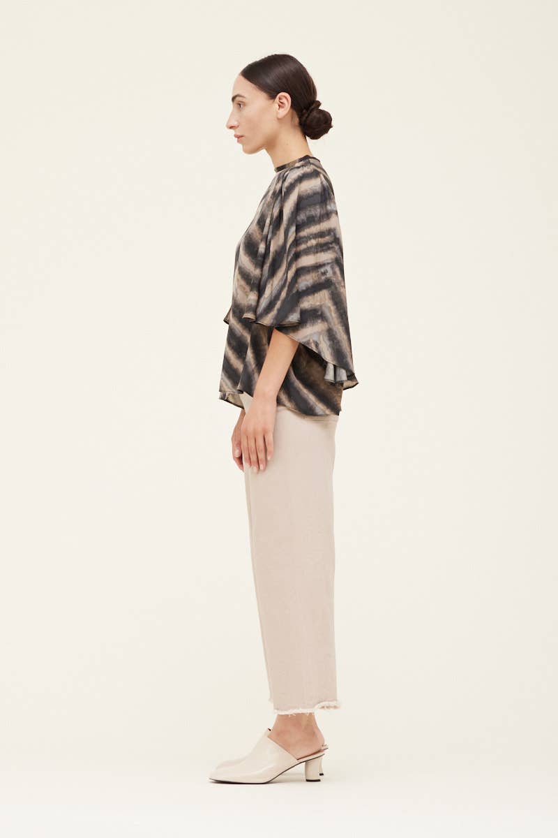Quartz Pleated Sleeve Top