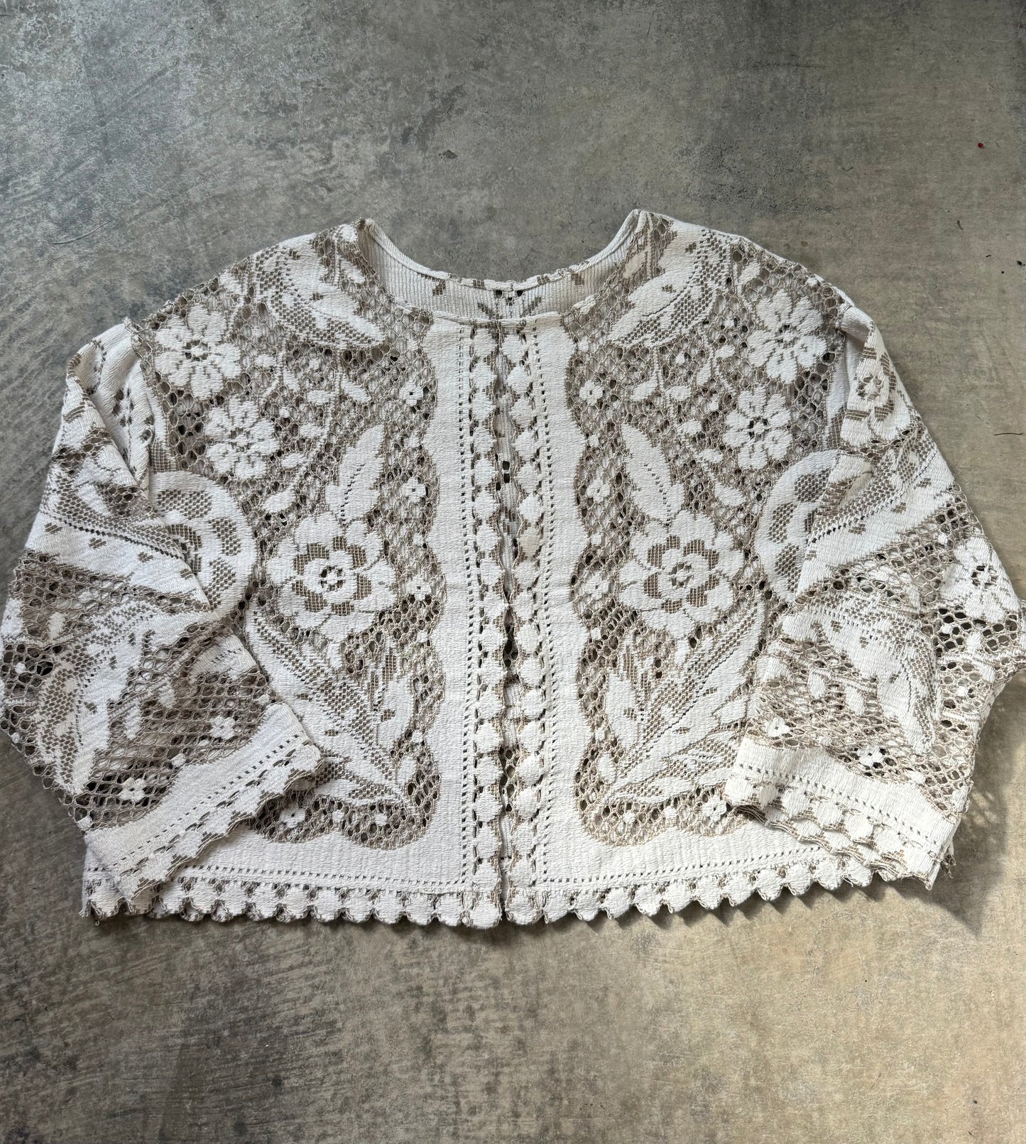 Signature 3/4 Sleeve Floral Cardigan