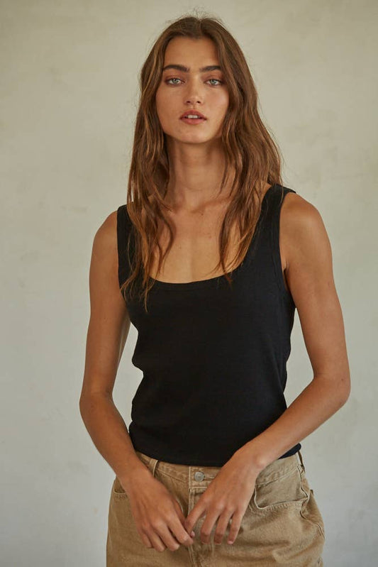 Knit Ribbed Scoop Neck Sleeveless Top