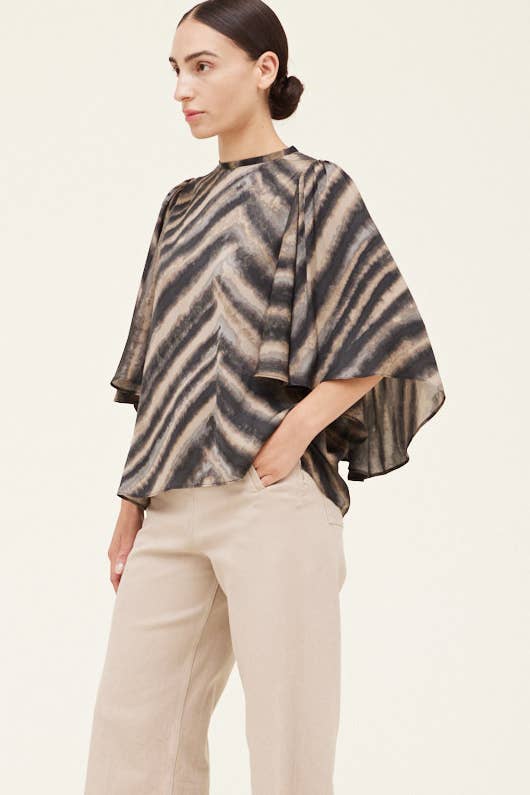 Quartz Pleated Sleeve Top