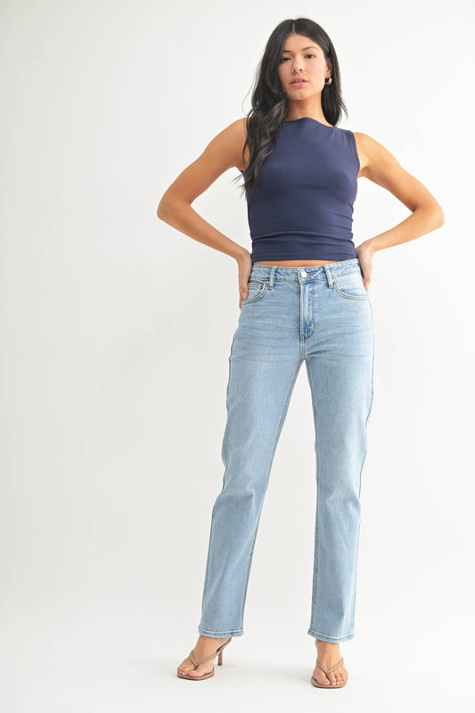 Claira Clean Stretch Straight Denim