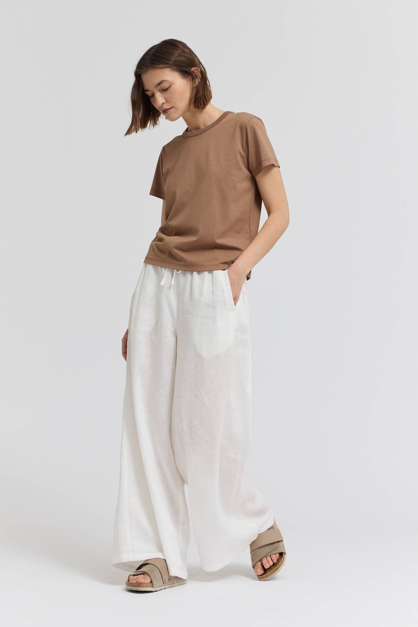 Laurel Essential Round Neck Tee