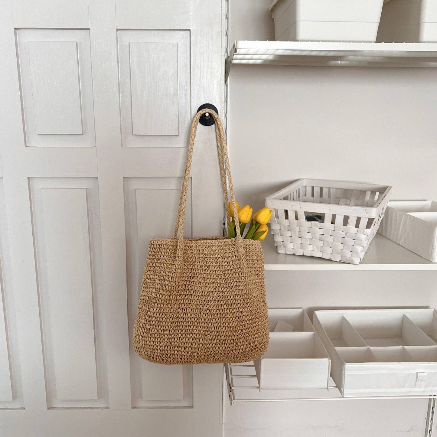 Coast Simple Large Capacity Casual Shoulder Bag purse