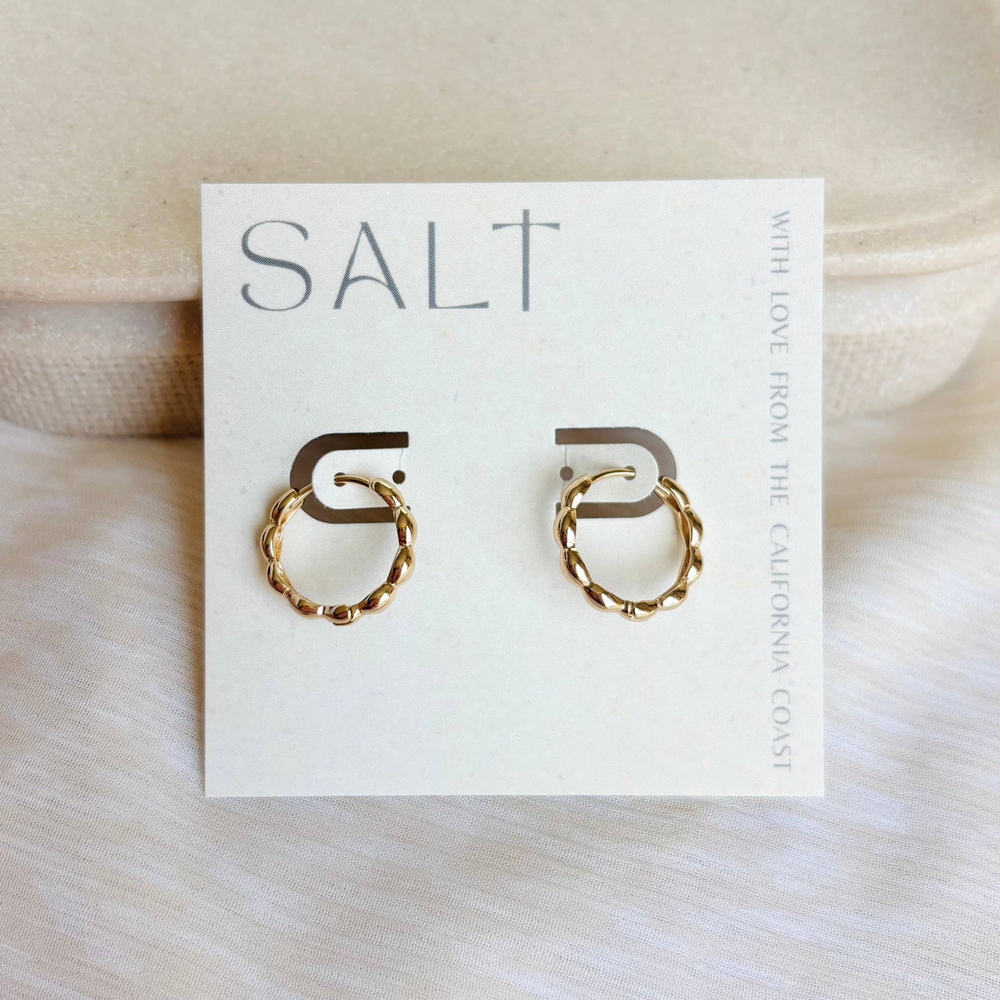 Wavy Hoop Hoops | 18k gold