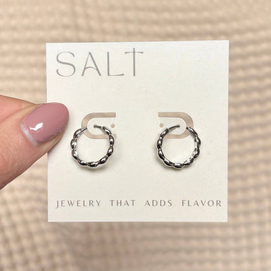 Wavy Hoop Earrings | dainty clasp hoops