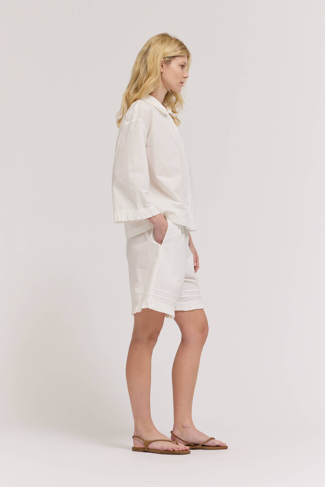 Dorinne 100% Cotton Button Up Ruffle Top
